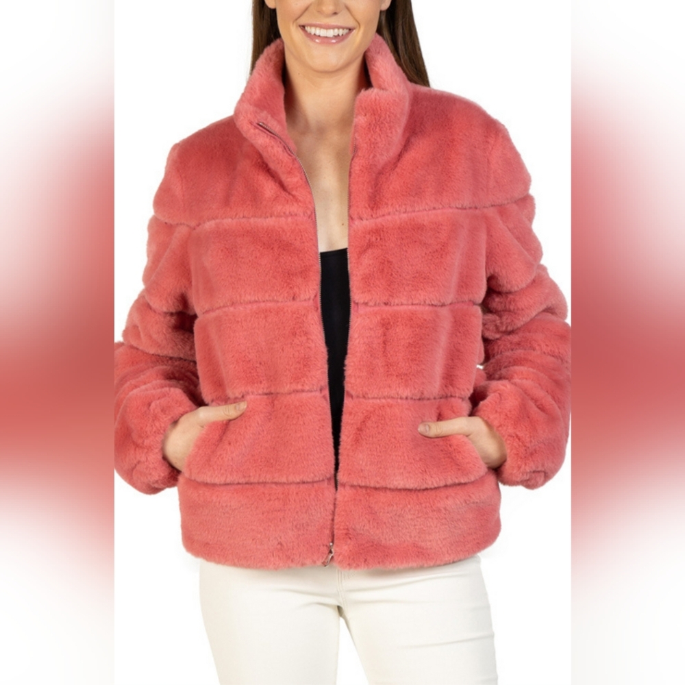 Love Token Quilted Cropped Faux Fur Coat LT96113